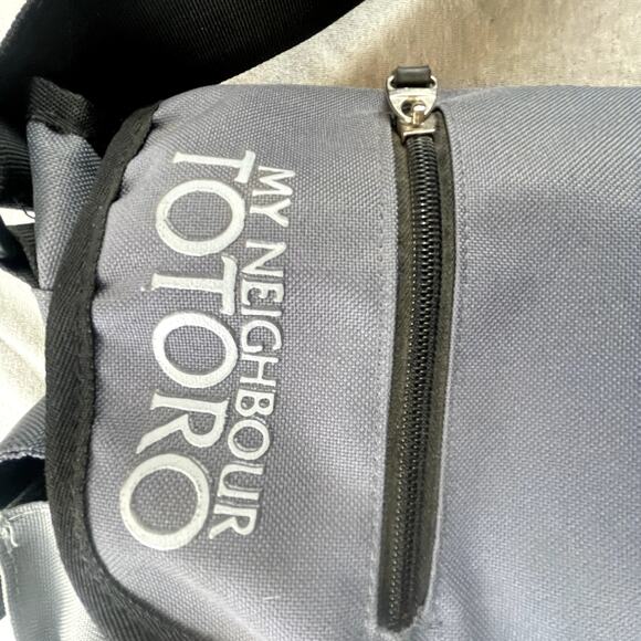 My Neighbor Totoro Grey Durable Messenger Bag & Small Zipper Pouch - Picture 3 of 16